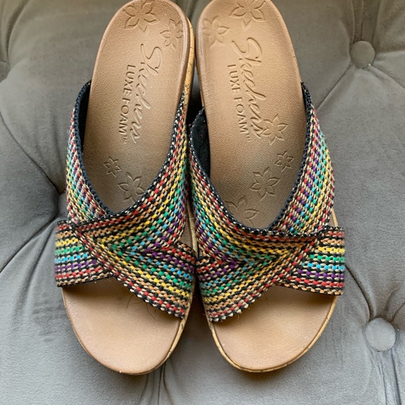 skechers luxe foam wedges